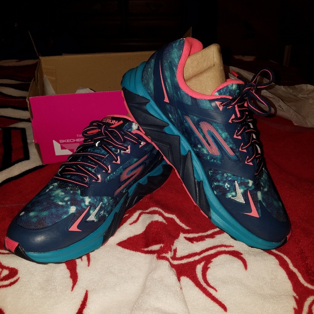 SKECHERS GoRun Forza